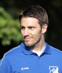 Fußball WFV-Pokal 2. Runde TSV Münchingen vs. FSV Hollenbach, Trainer Oliver