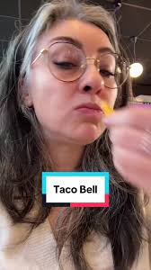 Häng med till @Taco Bell Sverige #mat #äta #fyp #fördig