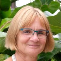 300+ profils pour “Iris To”