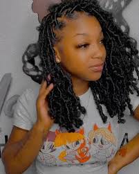 Young & Raw 🤯💜(18 Yrs Old)