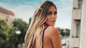 Schwarz wie die nacht lautet ein bekanntes ­sprichwort. Auf Keinen Fall Btn Nathalie Will Privat Keine Sexdates Promiflash De