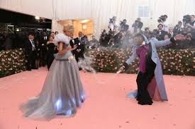 The actress stepped onto the met gala arrivals carpet dressed as cinderella, with roach accompanying her as the fairy godmother. Lady Gaga Zendaya Cardi B Others Stun At Met Gala Vanguard News