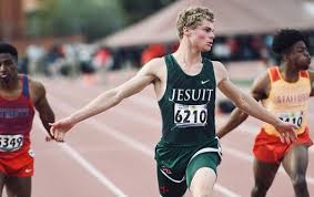The texan took gold in the atlanta (1996) and sydney (2000) games. 18 Year Old Matches World S 6th Fastest 400m To Win Relay Canadian Running Magazine