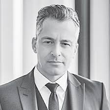 Piyasalar siyasete bağlandı