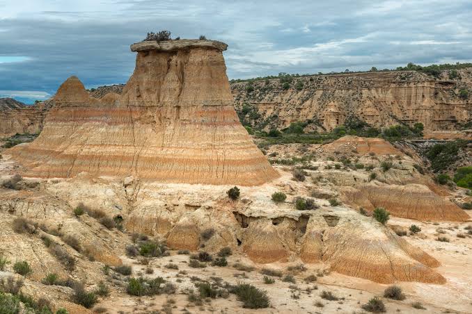 Los Monegros, el desierto de George Orwell y Javier Bardem - EscapadaRural