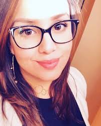 People let me tell you bout my...