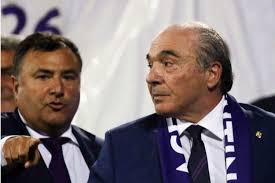 Il trofeo che Commisso vuole vincere con tanto di dedica speciale...