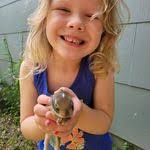 Bethany Ennis's Instagram, Twitter & Facebook