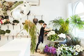 The digital service allows you to order flowers, plants and gift baskets from local, independent florists all over the country. 14 Best Flower Delivery Services In Sydney Man Of Many