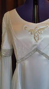 Du bist auf der suche nach dem idealen brautkleid? Elben Hochzeitskleid Schneiderei Hochzeitskleid Schneidern Brautkleid Kleider