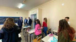 Nella regione puglia sono presenti diverse scuole. Scuole In Puglia In Ddi Fino Al 15 Gennaio Appello A Emiliano Il 18 Riaprile In Sicurezza