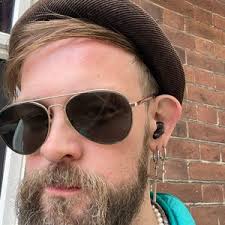 Fabulous George Michael Faith Style SINGLE Cross Earring