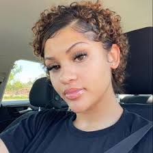 Sabrina Dickerson's Instagram, Twitter & Facebook