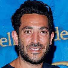 Watch Club de Cuervos