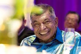 Raja eleena dilantik sebagai ahli lembaga pengarah gamuda pada 1 jun raja eleena pernah dinobatkan sebagai individu yang ke 25 paling kaya di malaysia pada tahun 2007 dengan jumlah aset yang bernilai lebih. Lagi 4 Rakyat Malaysia Tersenarai Billionaire Forbes Jeff Bezos Dinobat Individu Paling Kaya Di Dunia Semasa Mstar