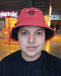 𝙎𝙩𝙚𝙫𝙚𝙣 𝙍𝙤𝙖 (@s7evenr) • Instagram photos and videos