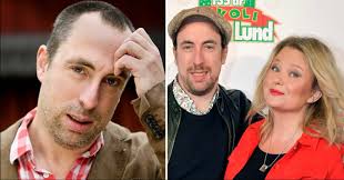 Per Andersson och exfrun Malin bestämde sig för separera efter 25 år  tillsammans i slutet på 2022. Efter skilsmässan gjorde exmakarna en mycket  speciell uppgörelse 👀 Läs hela artikeln i kommentarerna nedan 👇