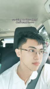 Literal na walay tubig mainom sa kwarto, so nangayo'g sign sa Ginoo kung  unsay imnon. Ang gihatag na sign sa Ginoo: Tuba or tubig ulan? 😭