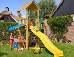 Casitas para niños y parques infantiles totalmente preparadas y certificadas, para un uso seguro y divertido en contacto con la naturaleza. Parques Infantiles Para Casa Mansion Mini Market Brycus