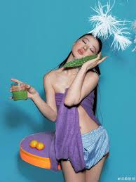 王菲接班人”单依纯冇Fashion Sense 被嘲造型似大闸蟹｜即时新闻 ...