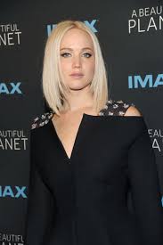 Votre teint, votre couleur naturelle, votre regard et votre texture de. Blond Platine Mefiez Vous De Cette Coloration Qui N Est Plus Vraiment Tendance