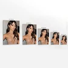 XIANJING Jenna Ortega Sexy Posters Room Aesthetic Bedroom Decor Wall Art  Office Home Decor Festival Best Gift For Family Friends 24x36inch(60x90cm)  Frame-style : Amazon.ca: Home