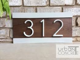 Nombres Modernes De Maison Signe De Nombres De Maison Plaque D Adresse Adresse De Maison Faite Cadeau De Fermeture D Agent Immobilier Cadeau De Pendaison D In 2020 Modern House Number House Numbers