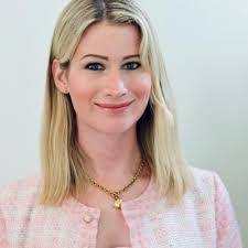 Allie Casey's Instagram, Twitter & Facebook