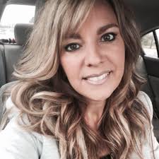 Obituary of Lorrie E. Snow (Hogan)