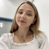 Amanda Degeorge's Instagram, Twitter & Facebook