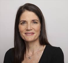 Airlines give 'bumped-off' families the run-around