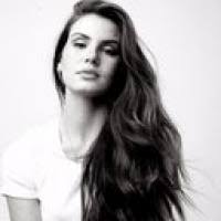 Protagonista de verdades secretas, a atriz camila queiroz foi alvo de criticas em rede social recentemente. Camila Queiroz Estatura Altura Peso Medidas Edad Biografia Wiki