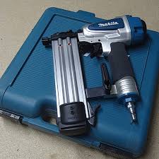 It has a sliding piston that drives a long blade. Home Dzine Home Diy Using Pneumatic Tools And Nailer For Diy Enthusiasts