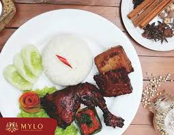 Pesan nasi kotak dapur solo delivery dan pesan nasi kotak murah di jakarta nasi kotak bekasi nasi langgi khas kota solo disajikan dengan pilihan lauk ayam goreng/empal, terik daging, sambal. Paket Ayam Bakar Dari Mylo Foodspot