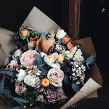 A Be Bridal Shop On Instagram Floral Inspiration To Brighten Your Humpday Flower Arrangements Flowers Flowers Bouquet