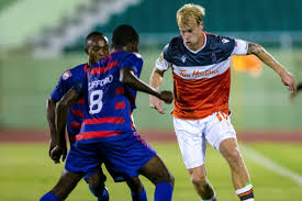 Page officielle pour tout renseignement sur arcahaie football club, soyez à bord invitez. Henry Error Costly As Forge Bow Out Mount Royal Soccer
