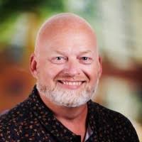 2900+ perfiles de «Shutt