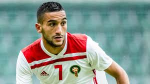 Verdient #ziyech deze kaart als hij zo doorgaat? Ziyech Maakt Rentree Bij Marokko Geen Goals Bij Japan Kameroen Nos