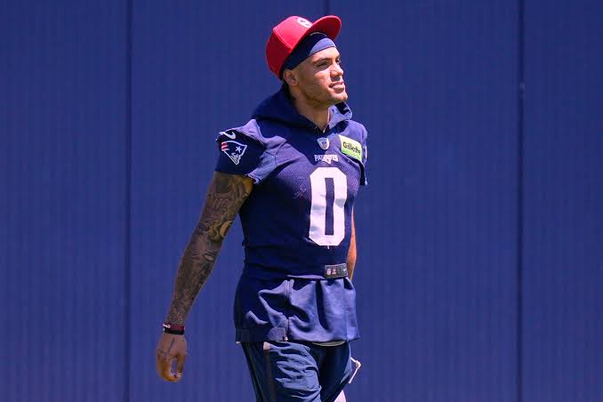 Christian Gonzalez hopes to work out deal with Patriots