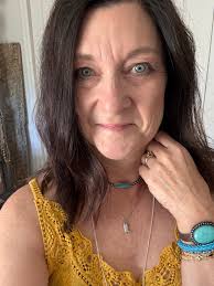 Fun Jewelry Discussion in Stylin' with Deb VIP Group