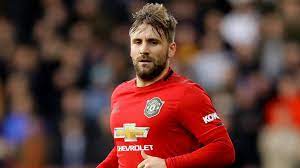 Luke shaw is an english footballer who plays for manchester united. Mir1crsb5zq Vm