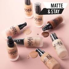 Merk foundation yang cocok untuk kulit berminyak. Rekomendasi Foundation Yang Tahan Lama Seharian Untuk Kulit Berminyak Semua Halaman Stylo