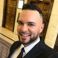 Now that things are official, I can finally announce some very bittersweet  news: For the past 3.5 years, I have been the most proud leader of our  COACH Ross Park, Pittsburgh store.