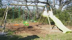 Balancoire avec toboggan et cabane techwood armando jardin. Montage D Un Portique Pour Jeux D Enfants Youtube