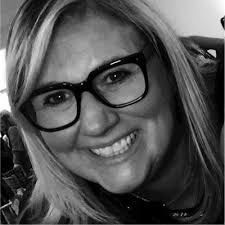 Grateful for all the success at CosmoProf Beauty in 2021. Thank you to my  amazing team- honored to be your leader. Wishing everyone happiness,  health, and prosperity in 2022! Cheers! 🌠 💫