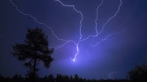 thunder lightning night sky
