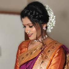 Pin By Tejashree Danti On 10 Indian Bridal Hairstyles Indian Hairstyles Desi Beauty