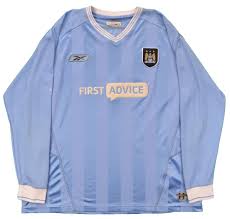 Get new manchester city jerseys, shirts, kits, accessories, man city hoodies and more. 2003 04 Manchester City Longsleeve Shirt Xl Football Soccer Premier League Manchester City Classic Shirts Com