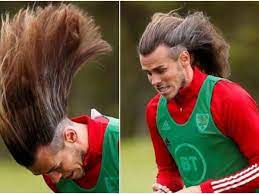 Check spelling or type a new query. Gareth Bale Mostra Il Suo Nuovo Look Capigliatura Selvaggia Mentre E In Ritiro Con Il Galles