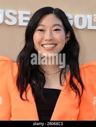 Christine Davi's Instagram, Twitter & Facebook